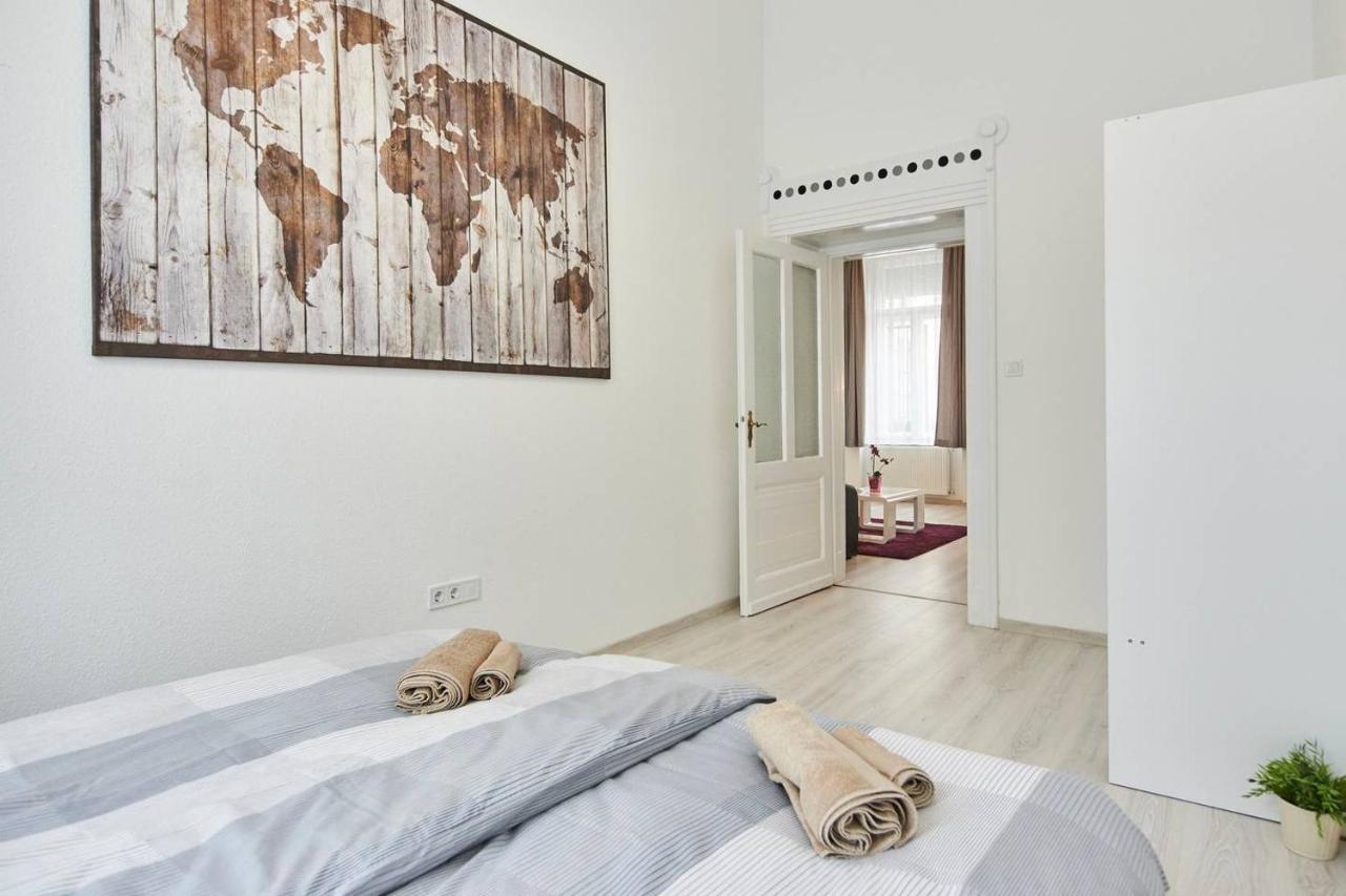 New, High Quality Apartment In The City Center Budapest Exterior foto